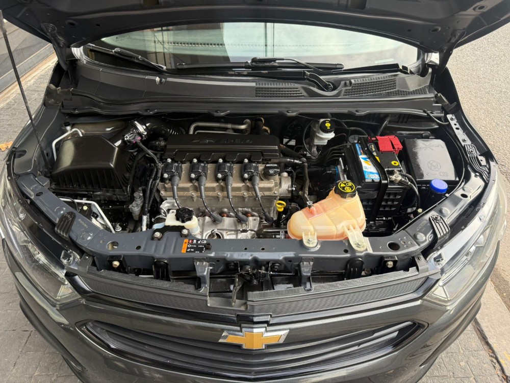 Chevrolet Onix Active — foto 12